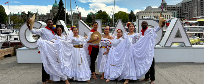 Grupo Alma Raíz in Canada